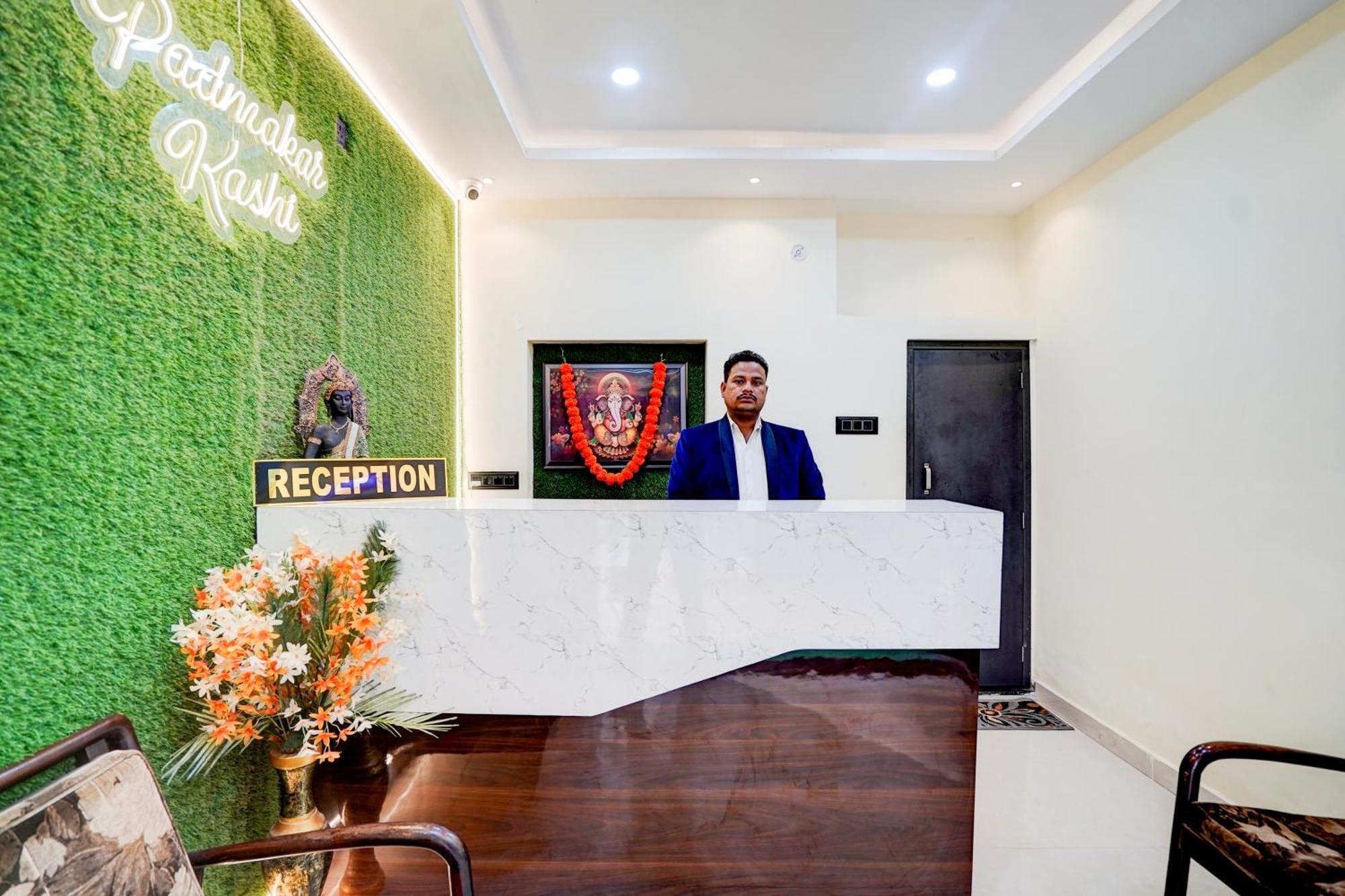 Hotel Vibe Blu- Varanasi Eksteriør bilde